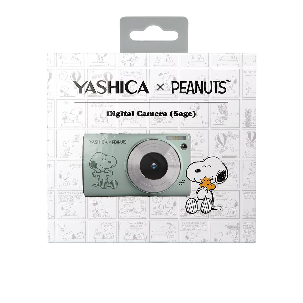 Yashica DP-100 Snoopy Edition
