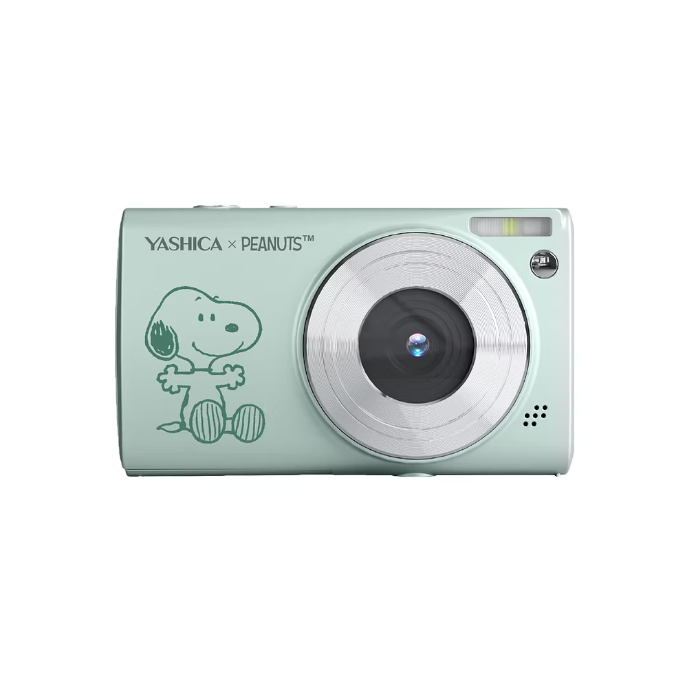 Yashica DP-100 Snoopy Edition