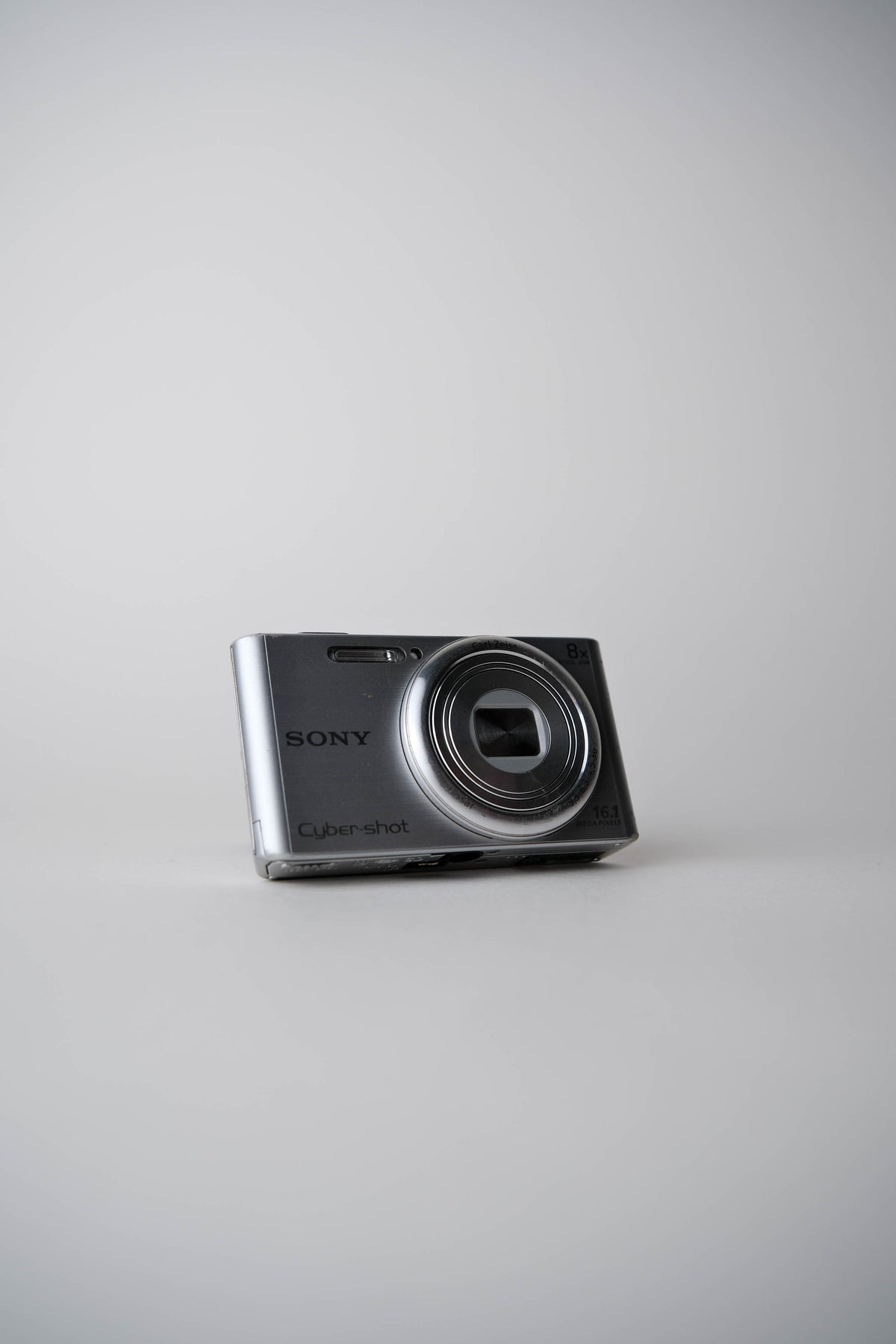 Sony Cybershot DSC-W730