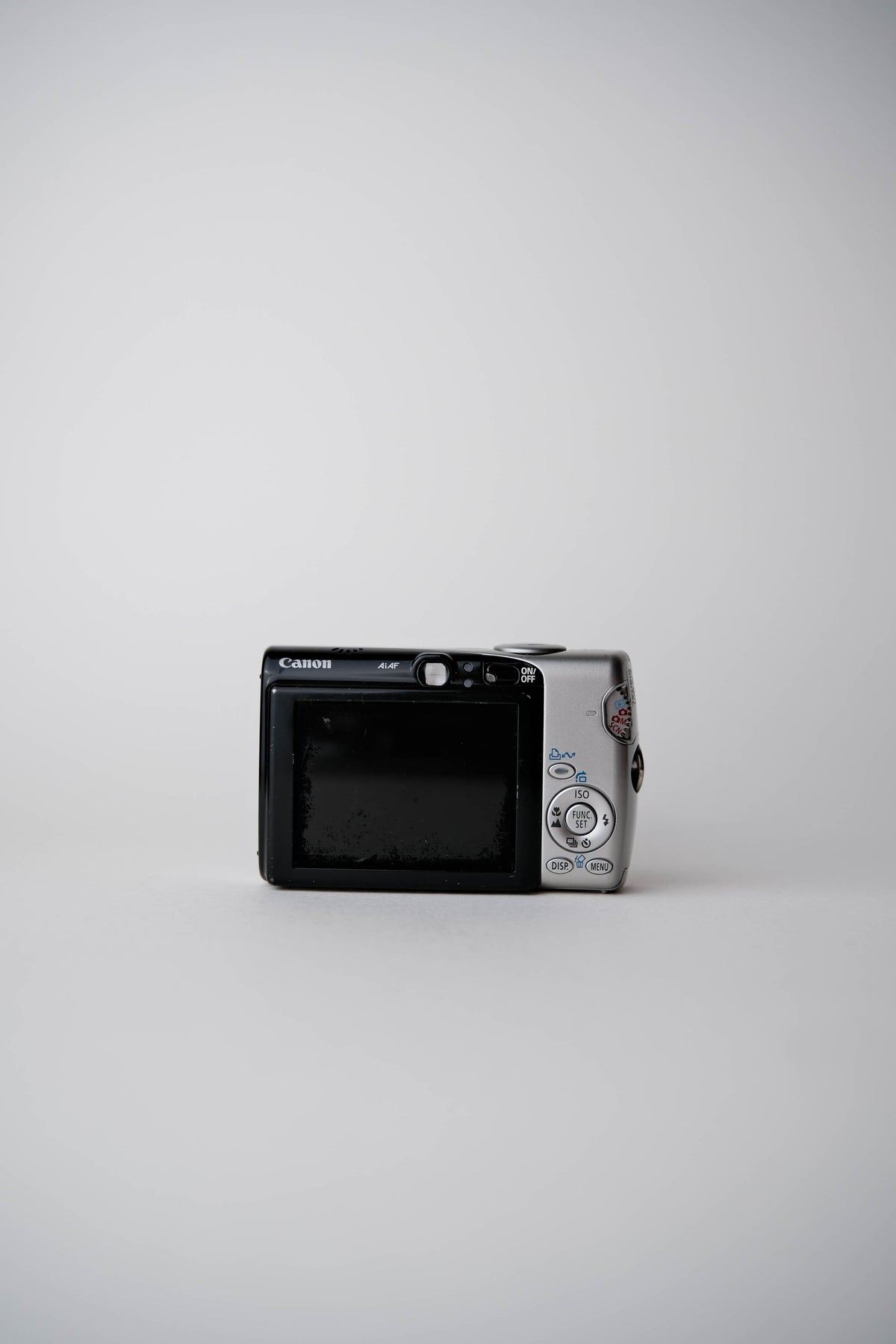 Canon IXY Digital 800IS