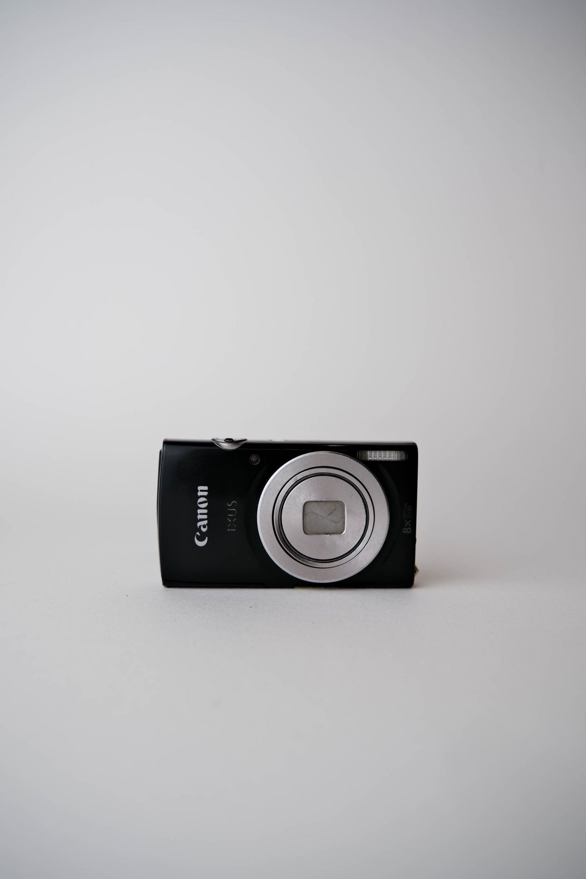 Canon IXUS 185