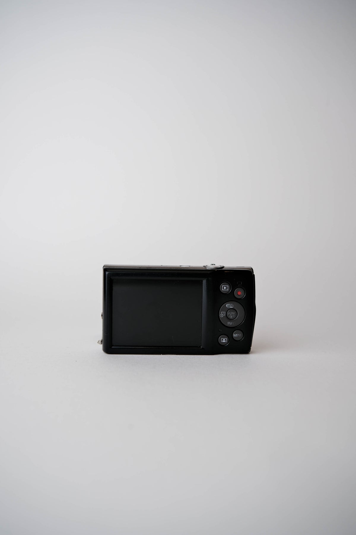 Canon IXUS 185